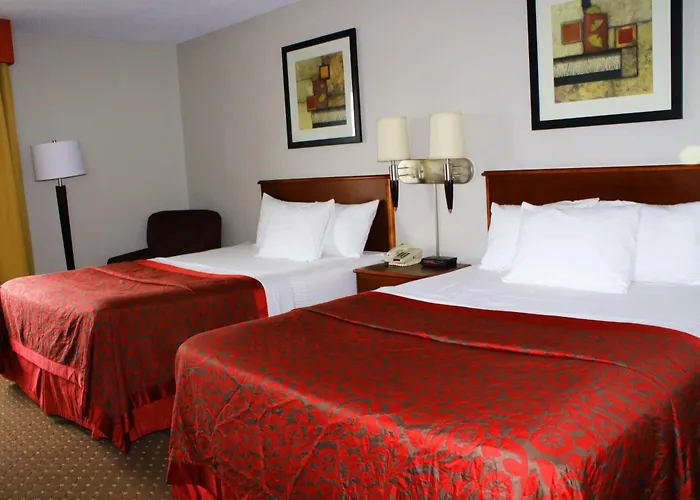Days & By Wyndham Bloomington/normal Il Hotel Bloomington